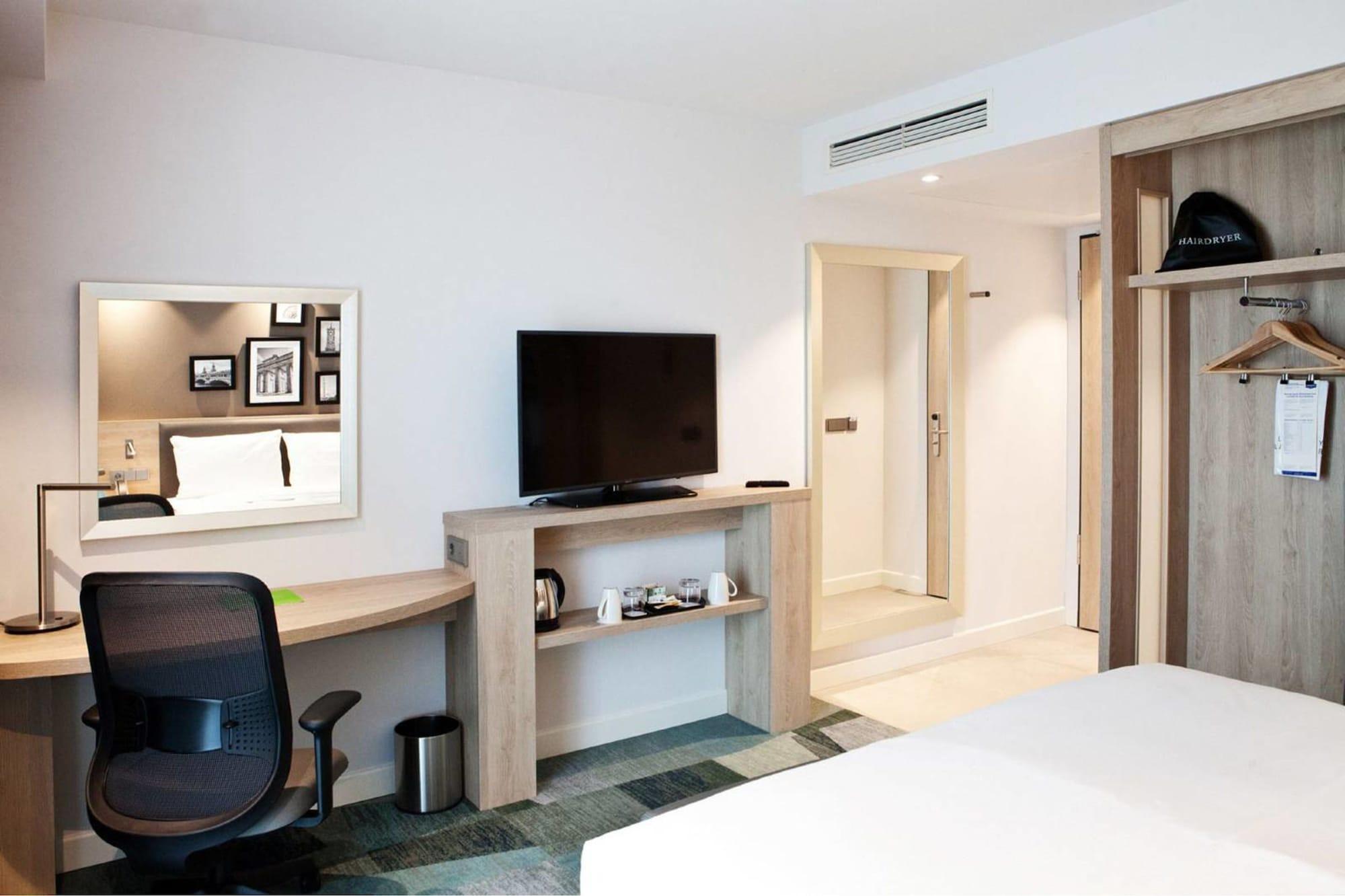 Hampton By Hilton East Side Gallery 3*
