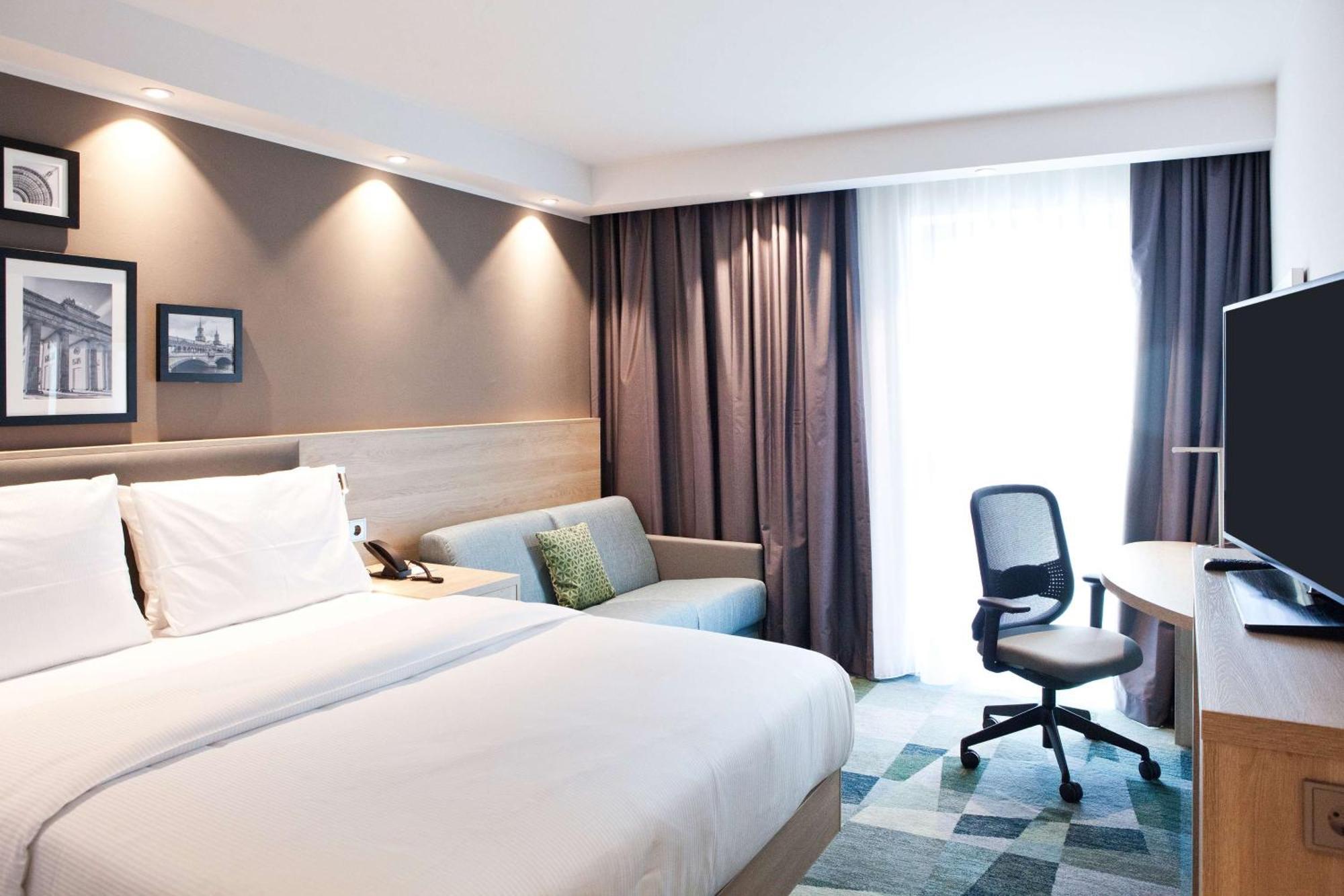 Hotel Hampton By Hilton East Side Gallery 3*