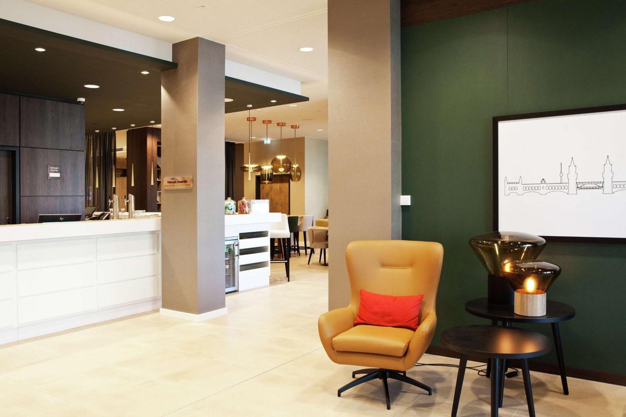 Hampton By Hilton East Side Gallery 3*